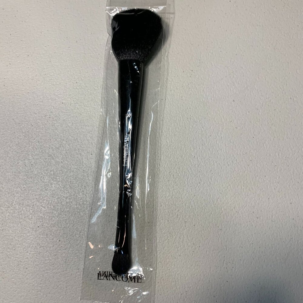 Lancôme Sleek Black Makeup Brush (face and eyes) NWT